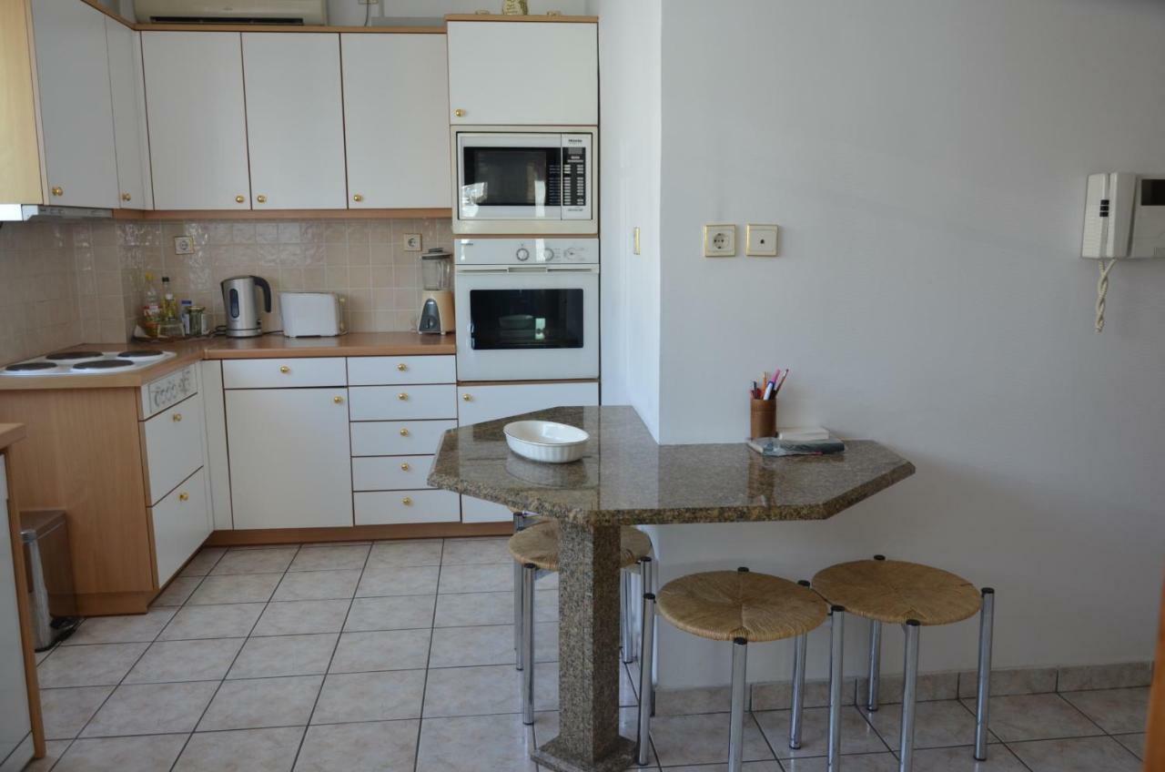 Perfect Beachfront Apartment Athens Exterior photo