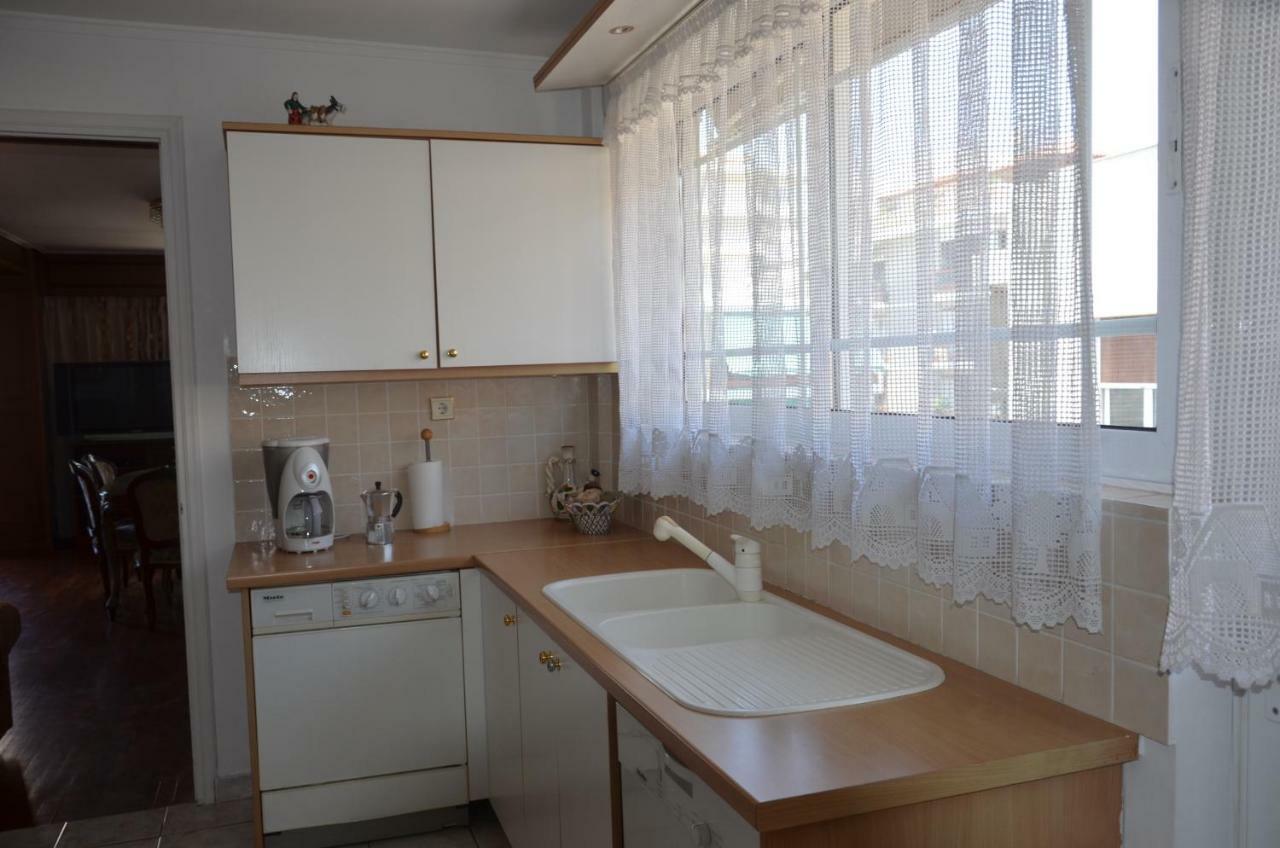 Perfect Beachfront Apartment Athens Exterior photo